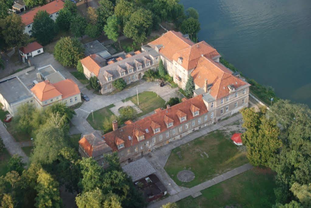 Gaestehaus Schloss Plaue Brandenburg  Exteriör bild